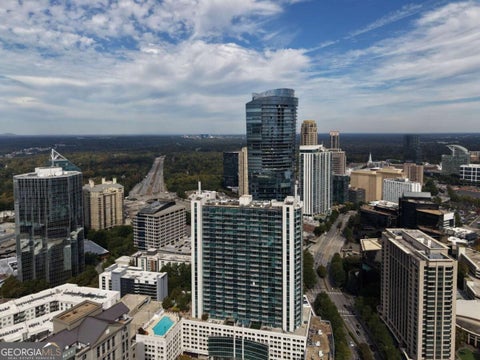 Photo of 3324 Peachtree Road NE #2507, Atlanta, GA 30326 (MLS # 10881253)