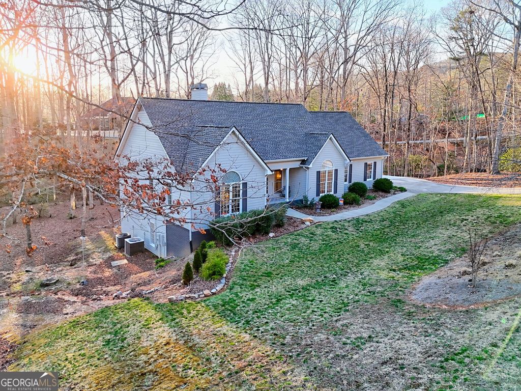 listing image 107