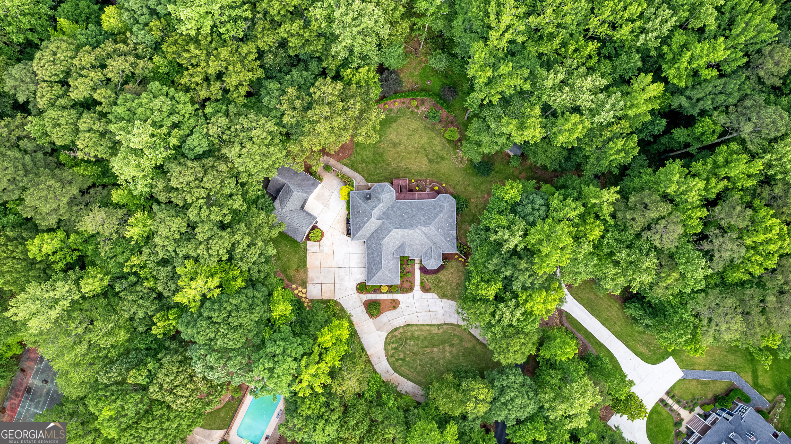 285 Spear RD