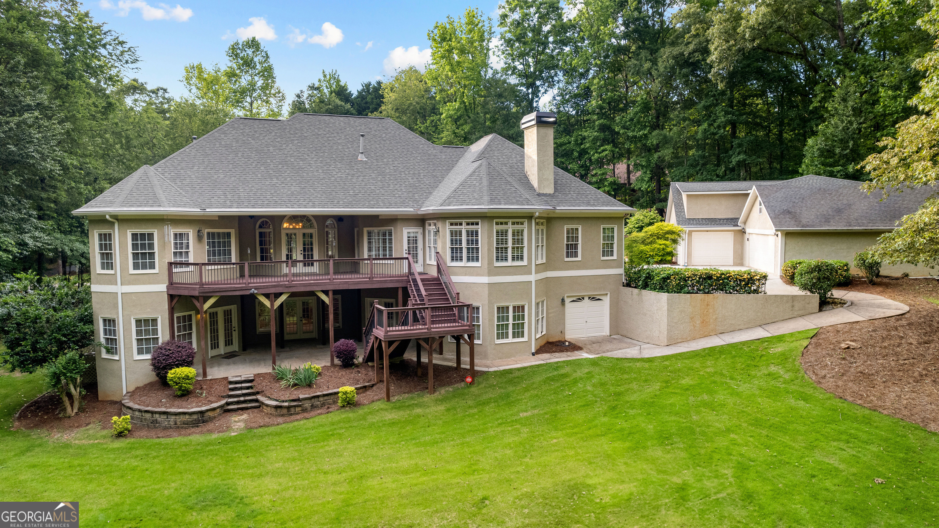 285 Spear RD