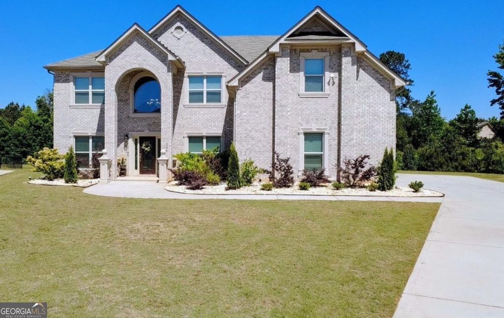 Photo of 204 Camdale Court, Mcdonough, GA 30252 (MLS # 10758550)