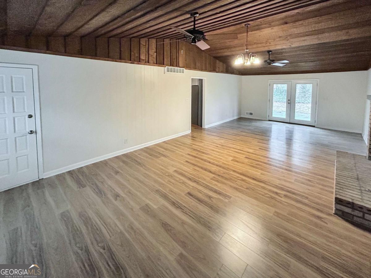Caribou Hills - Residential Lease