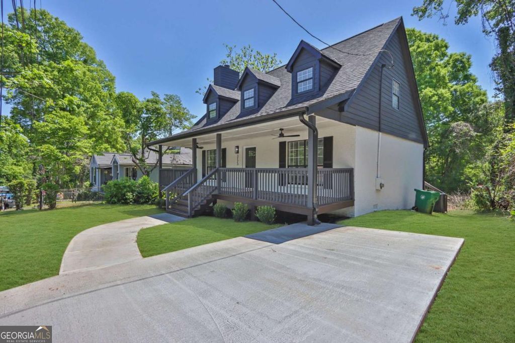 Photo of 3173 Robinson Avenue, Scottdale, GA 30079 (MLS # 10735866)