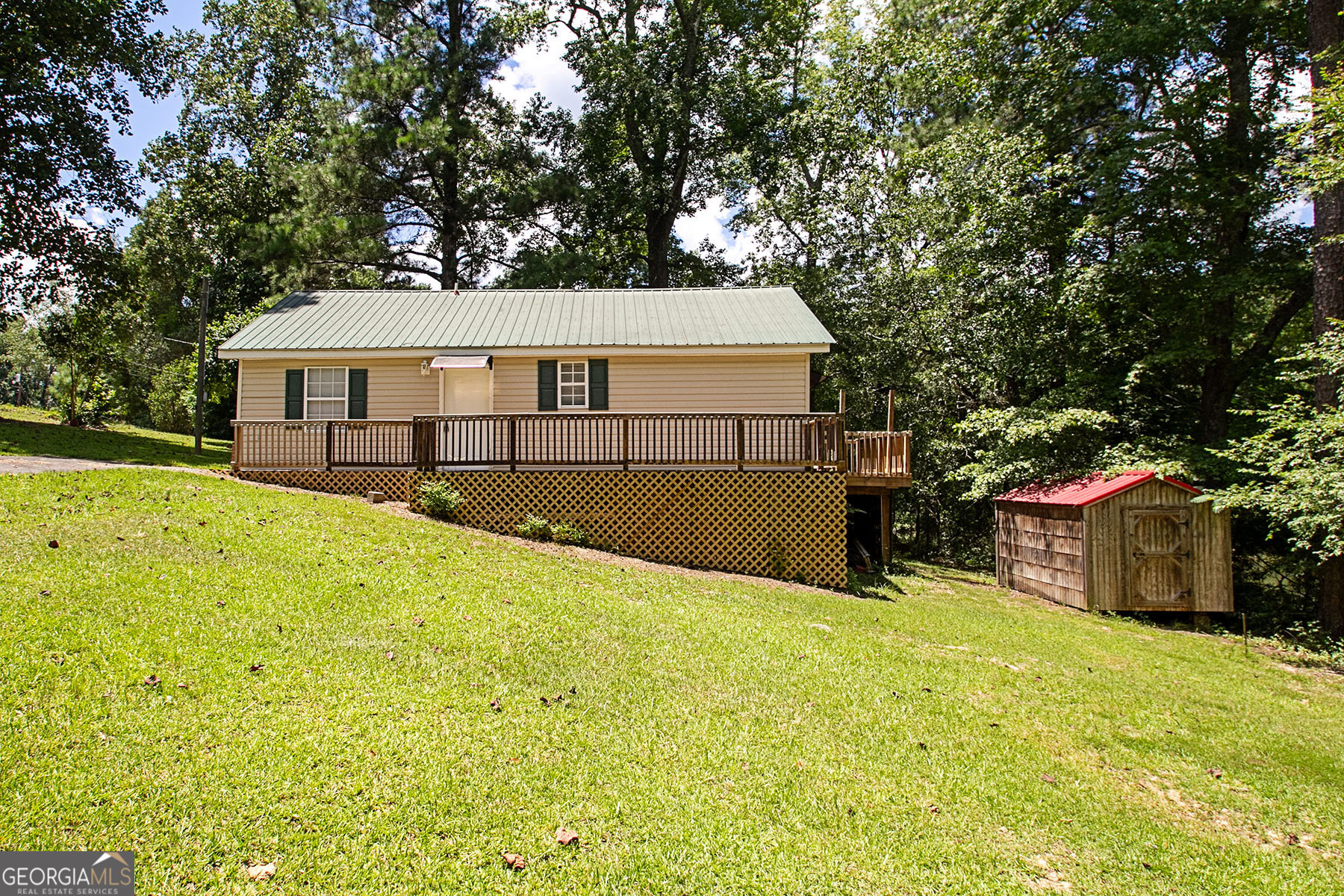 125 Twin Lakes RD SE