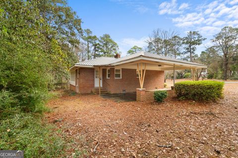 A home in Swainsboro