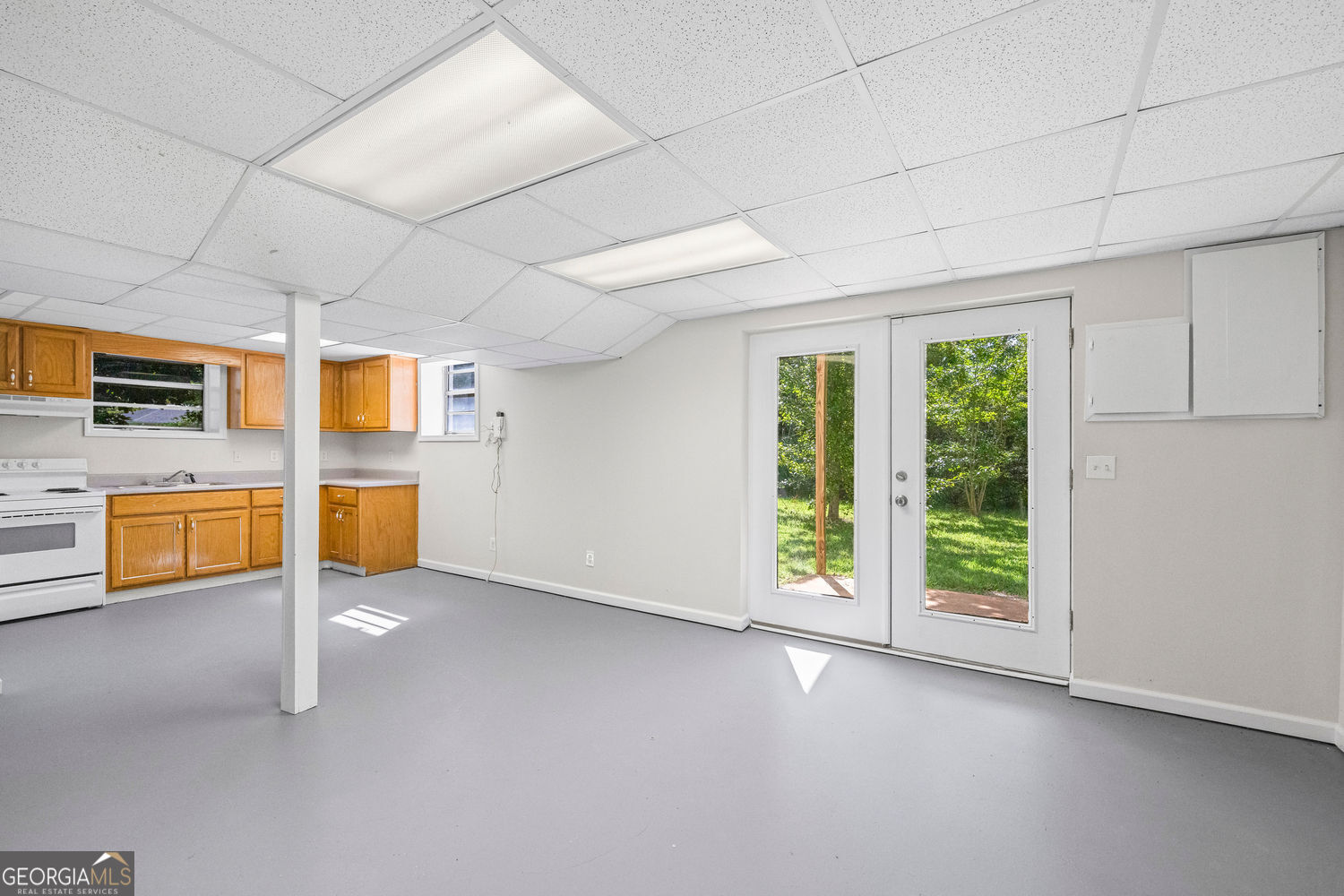 Toccoa, Georgia 30577, United States, 3 Bedrooms Bedrooms, ,2 BathroomsBathrooms,Residential,Active,205398