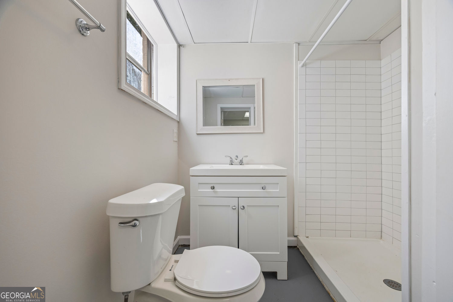 Toccoa, Georgia 30577, United States, 3 Bedrooms Bedrooms, ,2 BathroomsBathrooms,Residential,Active,205398