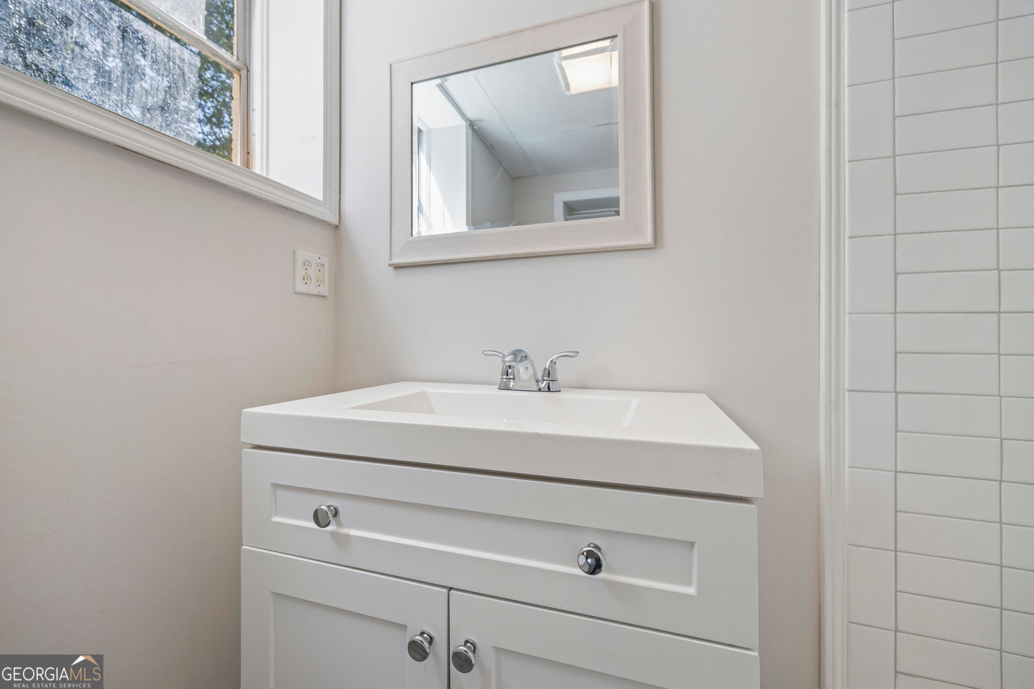 Toccoa, Georgia 30577, United States, 3 Bedrooms Bedrooms, ,2 BathroomsBathrooms,Residential,Active,205398