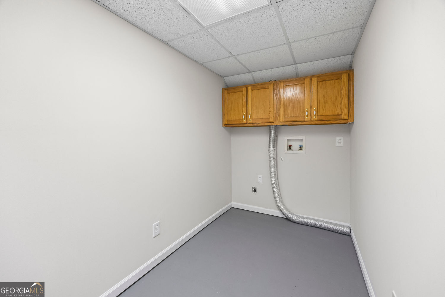 Toccoa, Georgia 30577, United States, 3 Bedrooms Bedrooms, ,2 BathroomsBathrooms,Residential,Active,205398