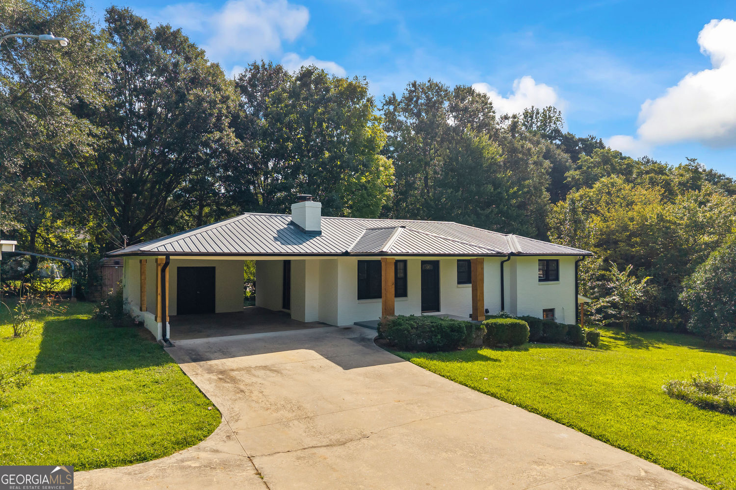 Toccoa, Georgia 30577, United States, 3 Bedrooms Bedrooms, ,2 BathroomsBathrooms,Residential,Active,205398