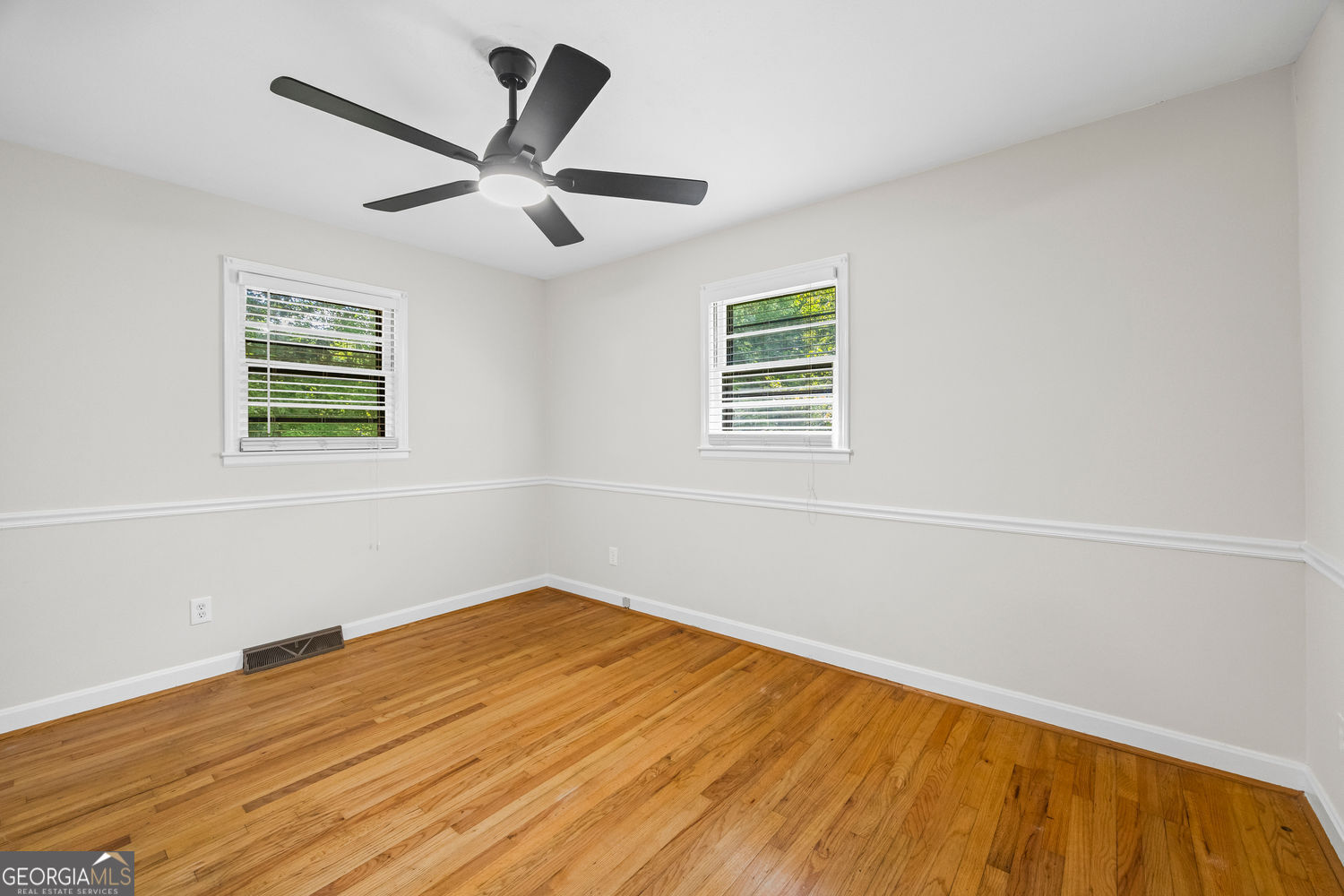 Toccoa, Georgia 30577, United States, 3 Bedrooms Bedrooms, ,2 BathroomsBathrooms,Residential,Active,205398