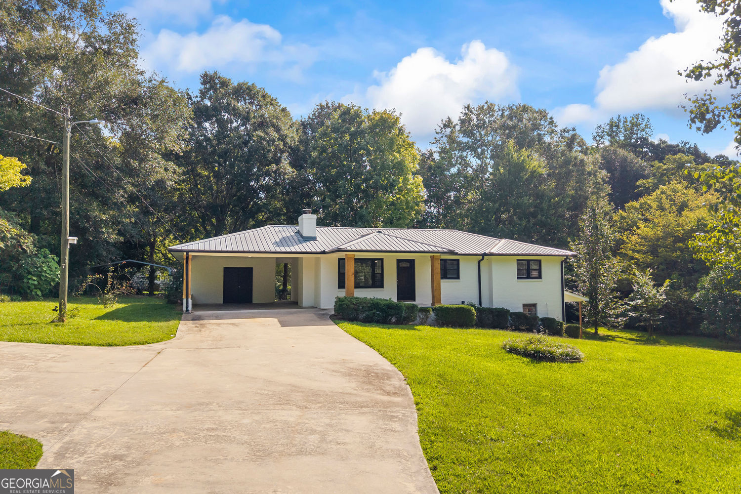 Toccoa, Georgia 30577, United States, 3 Bedrooms Bedrooms, ,2 BathroomsBathrooms,Residential,Active,205398