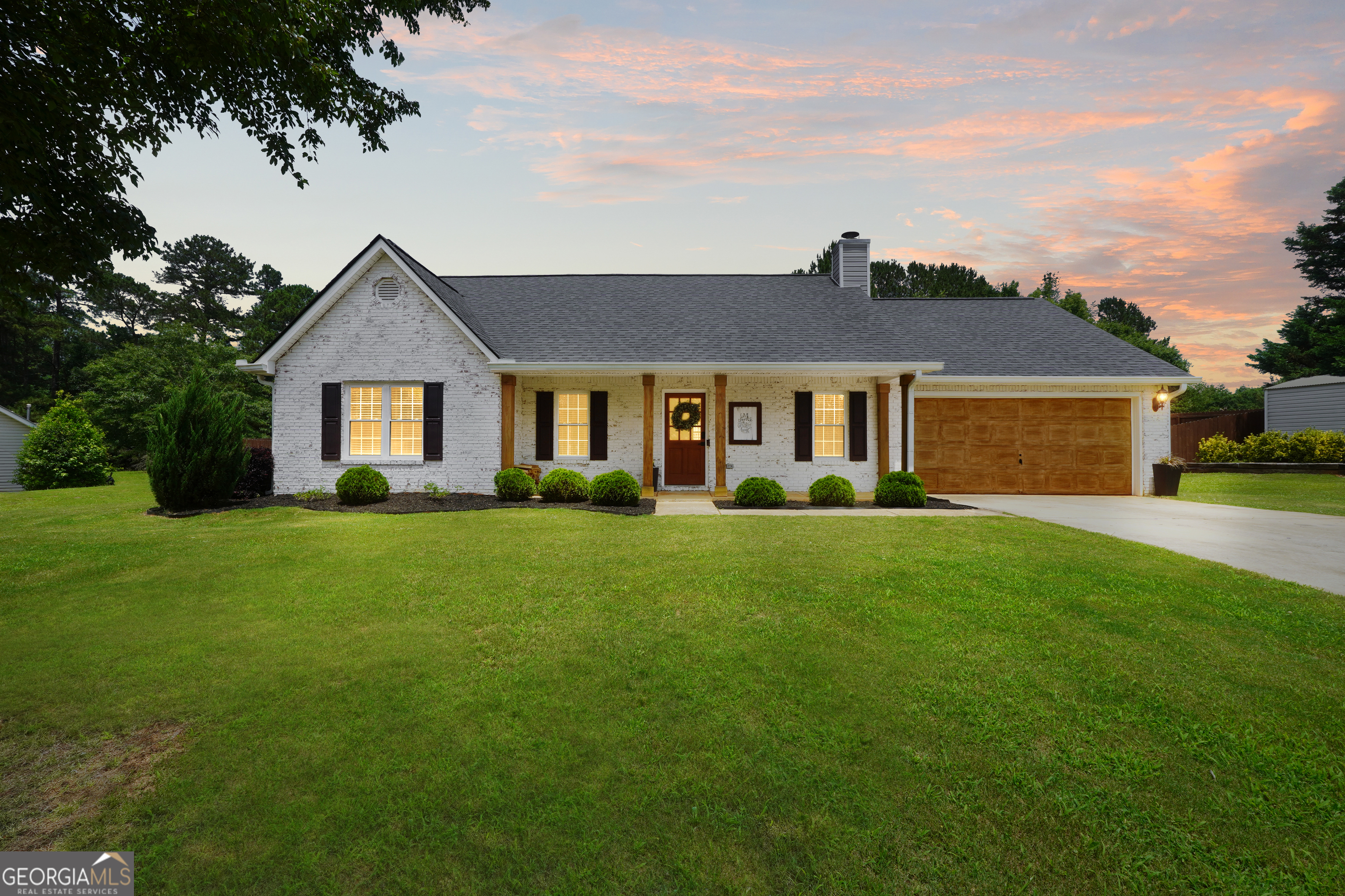 156 Meadow View DR