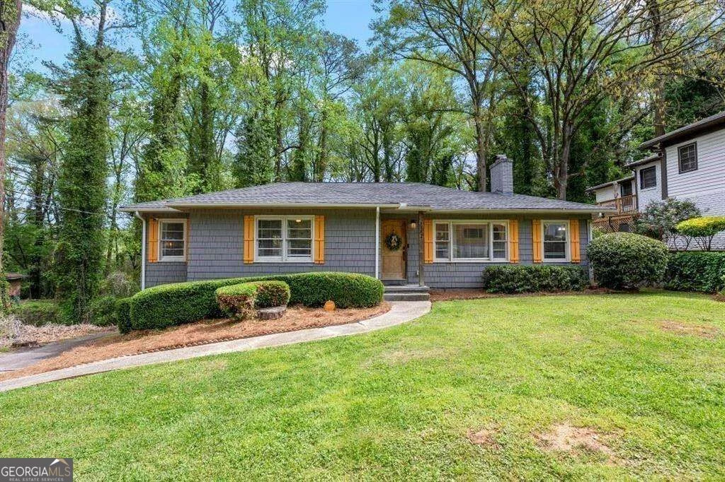1152 Eastridge Road SW