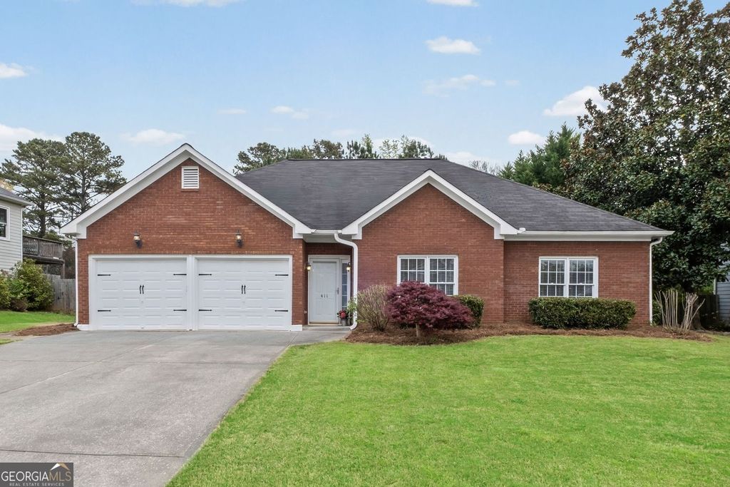 Photo of 411 Christina Way, Acworth, GA 30102 (MLS # 10722373)