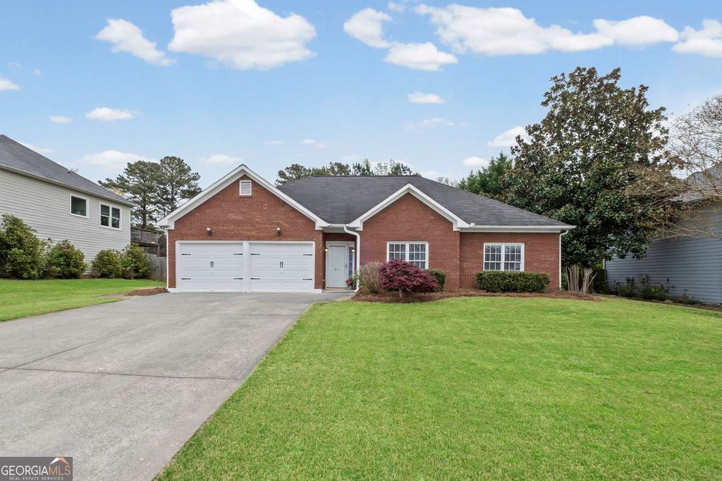 Photo of 411 Christina Way, Acworth, GA 30102 (MLS # 10722373)
