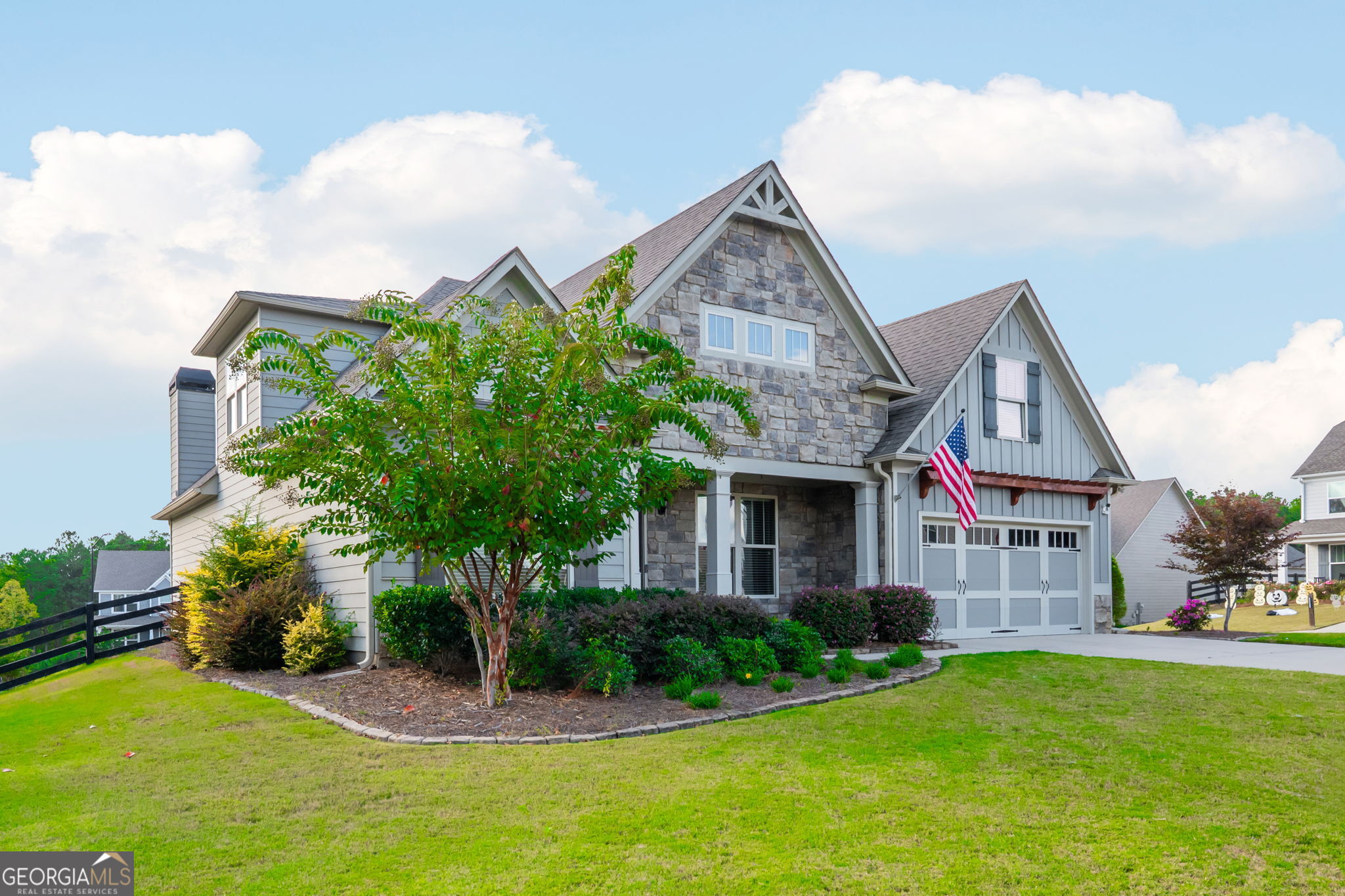 857 Riverwalk Manor DR