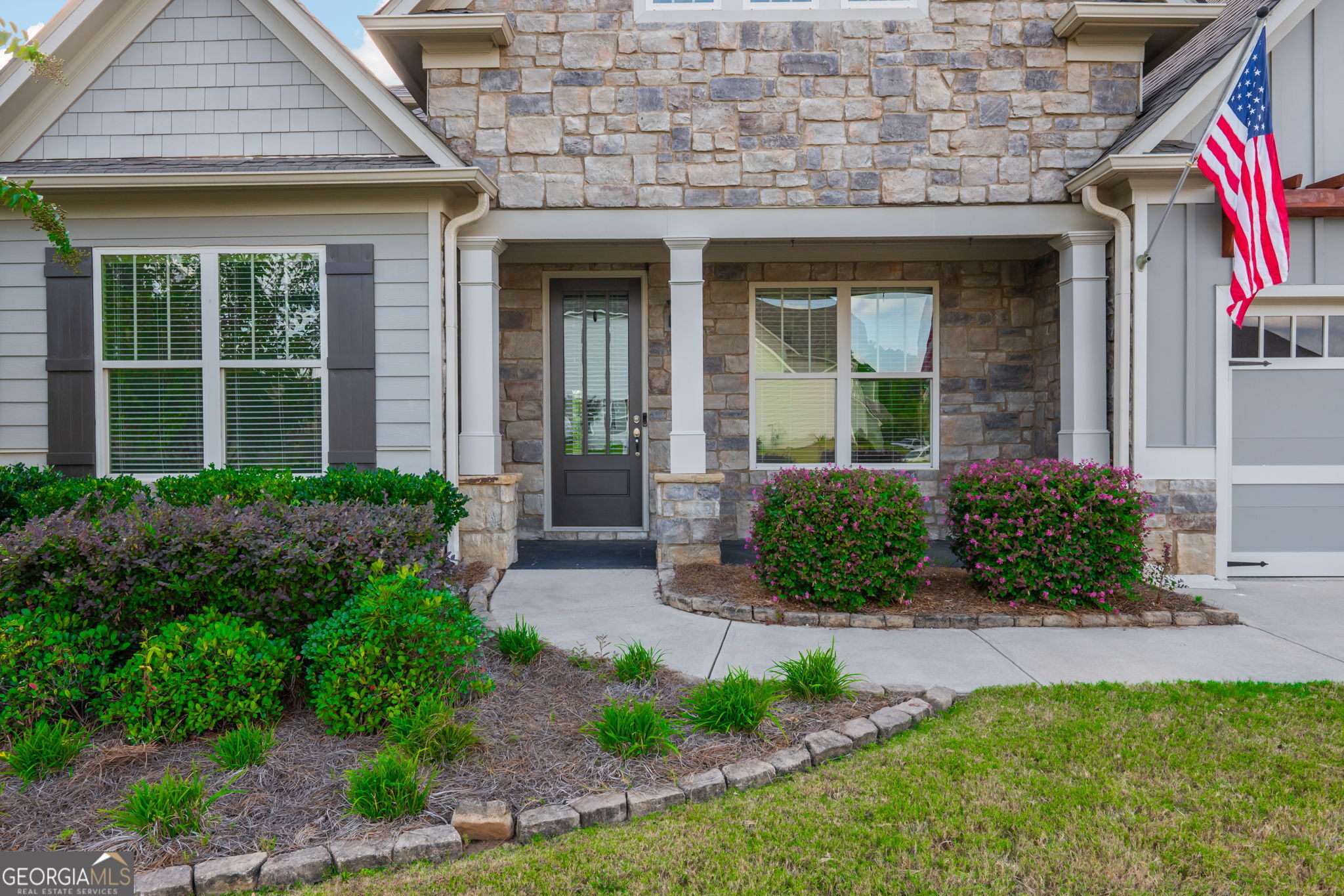 857 Riverwalk Manor DR