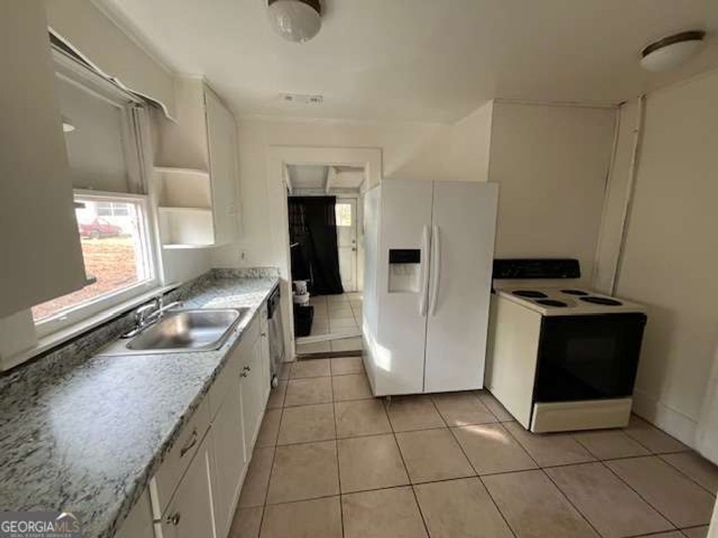 Photo of 1119 Canton Road, Marietta, GA 30066 (MLS # 10697730)