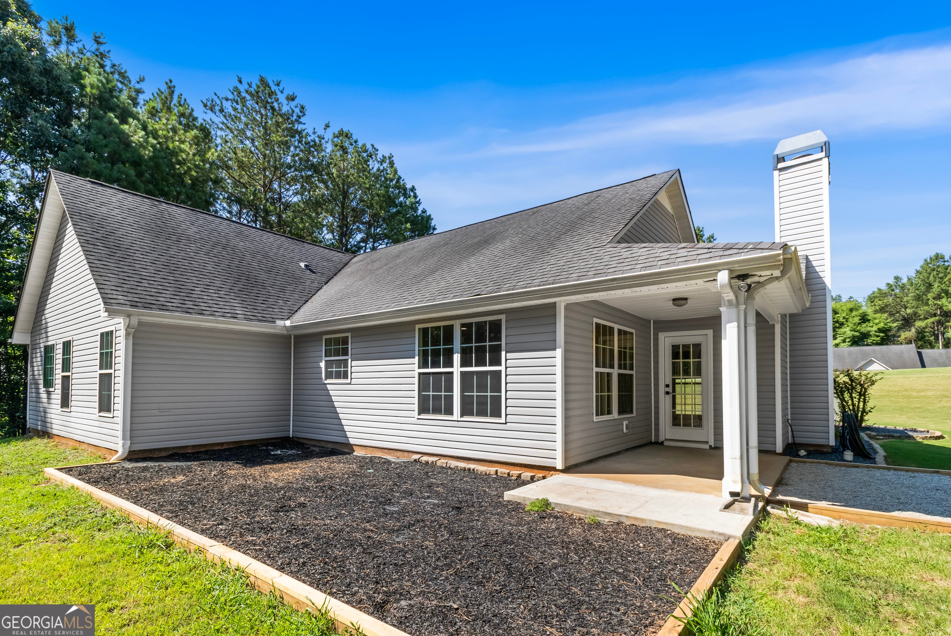 279 Pine Ridge CIR