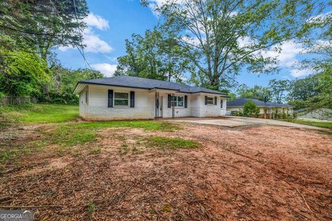 Photo of 305 S 18th Street, Griffin, GA 30224 (MLS # 10652587)