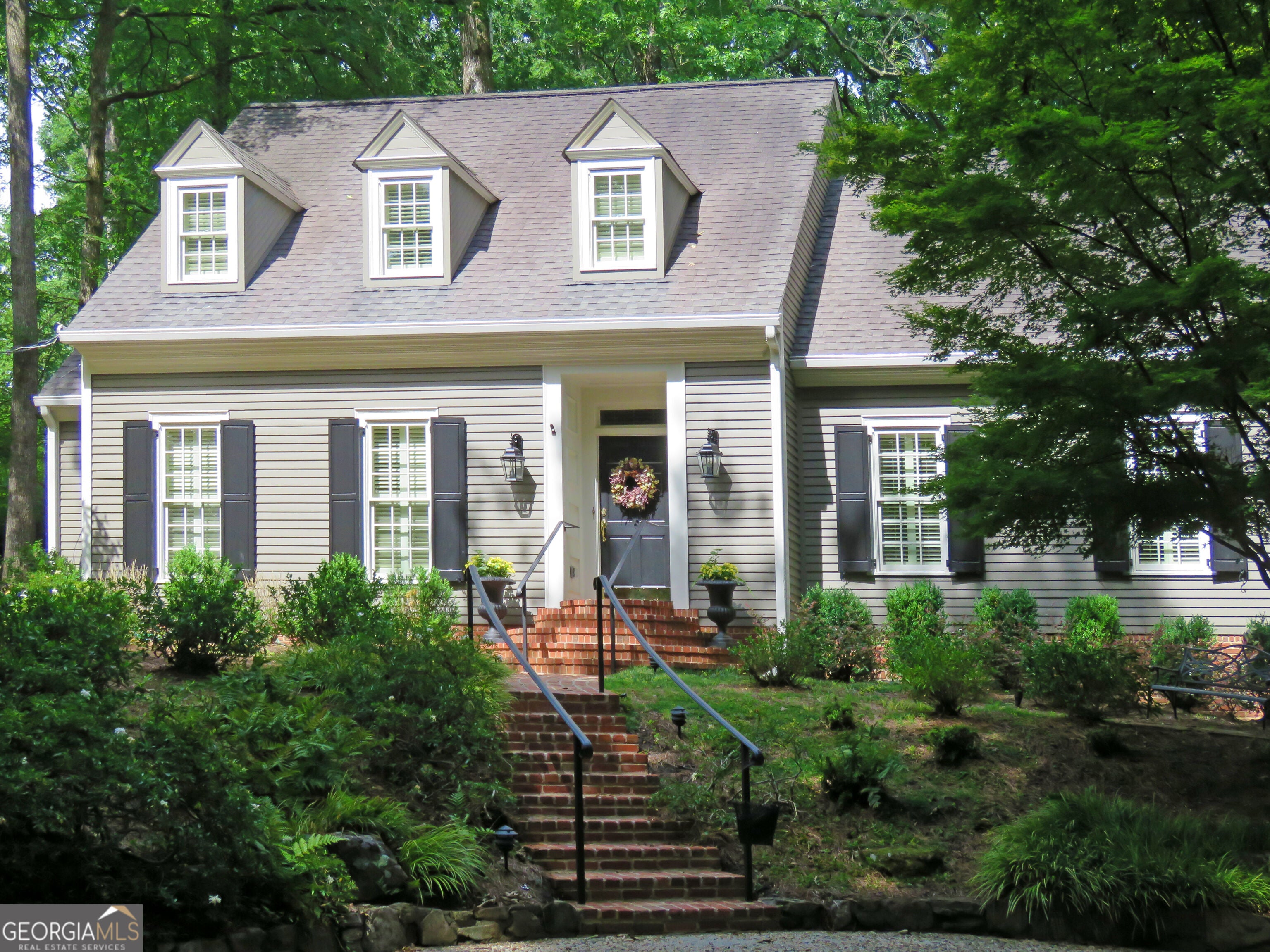 4464 Woodland Brook DR SE