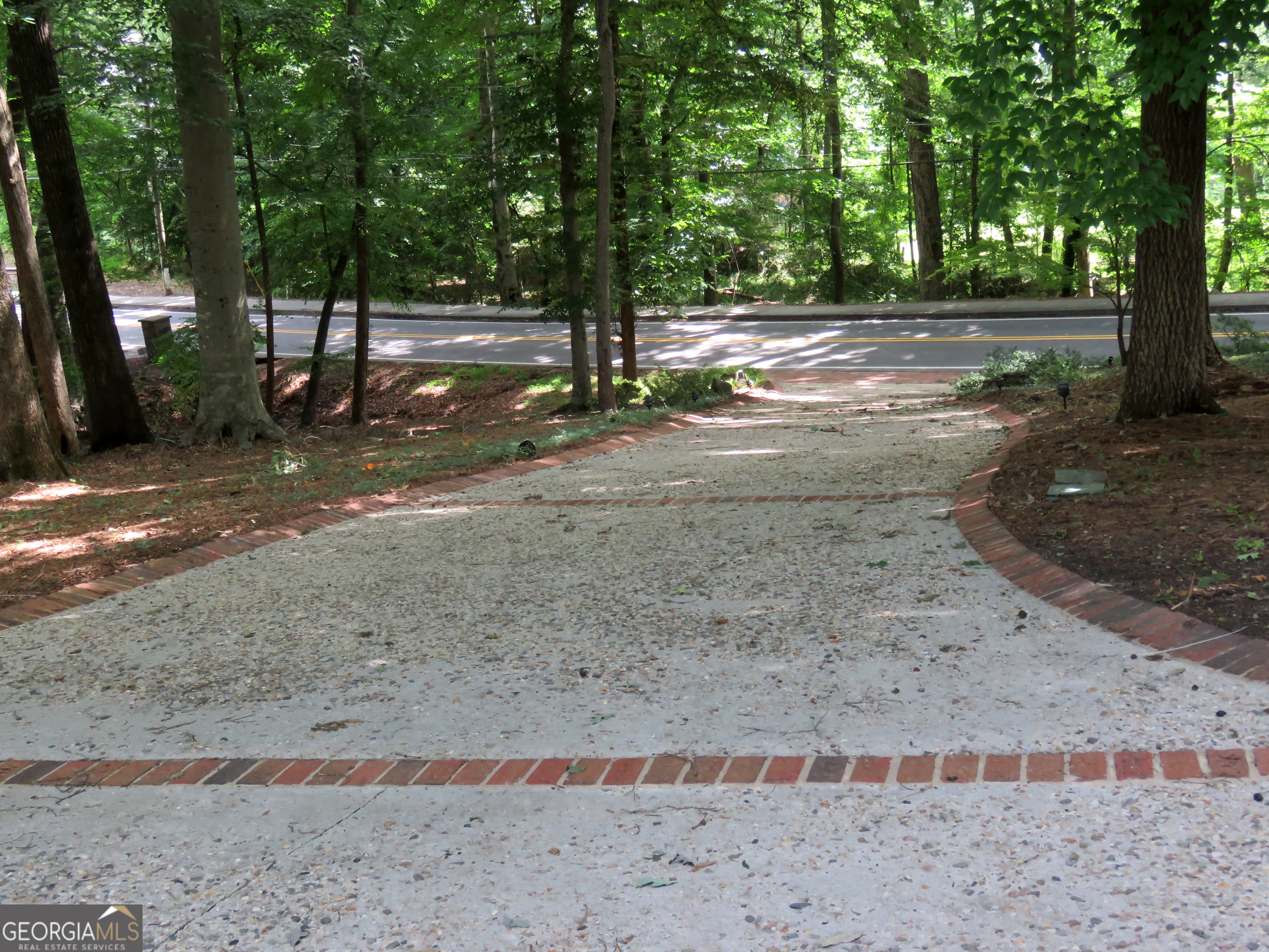 4464 Woodland Brook DR SE