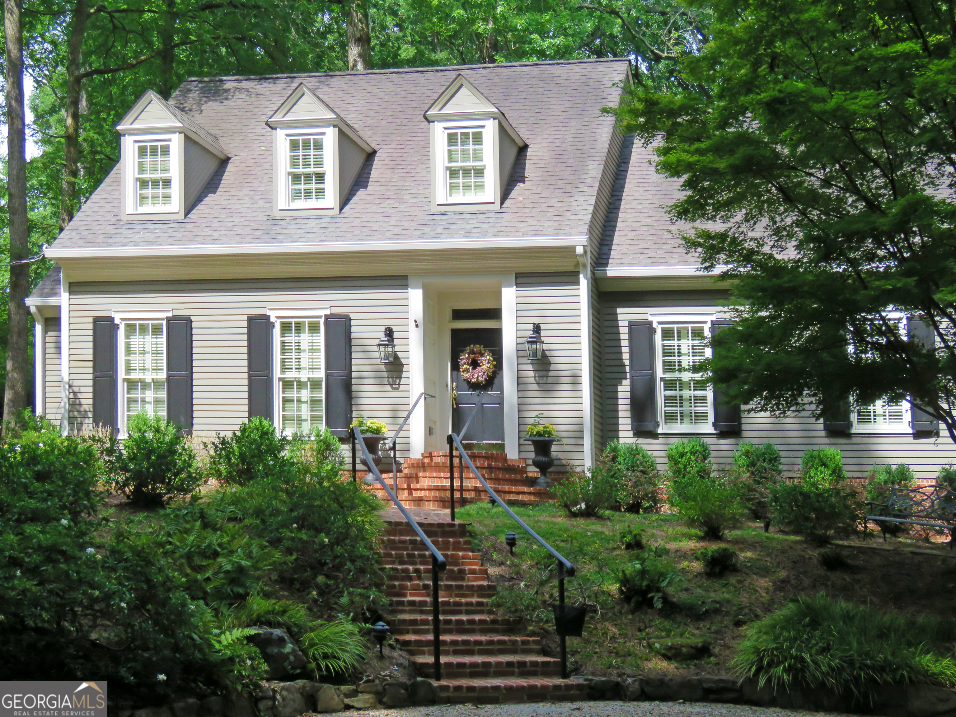 4464 Woodland Brook DR SE