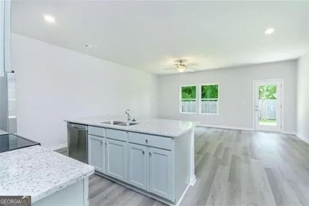 Photo of 141 Village Green Drive NW, Adairsville, GA 30103 (MLS # 10683091)