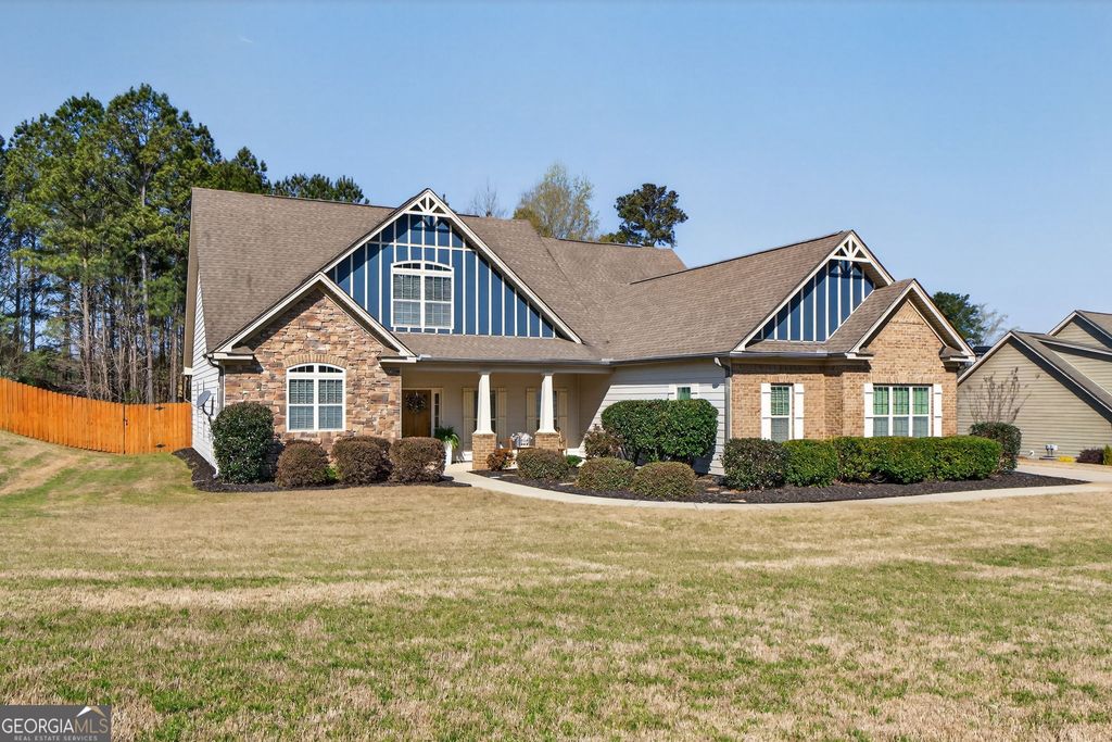 Photo of 137 Caraway Road, Locust Grove, GA 30248 (MLS # 10715812)