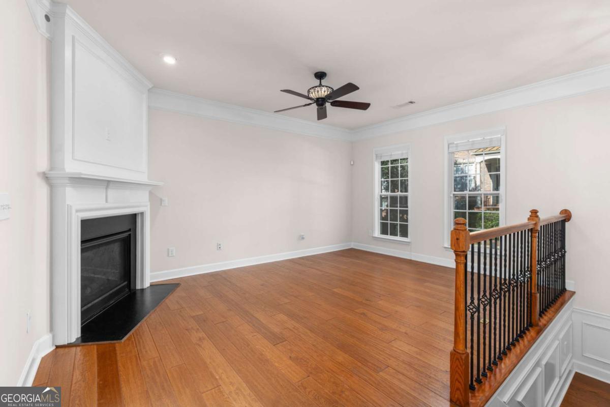 2335 Millhaven ST SE