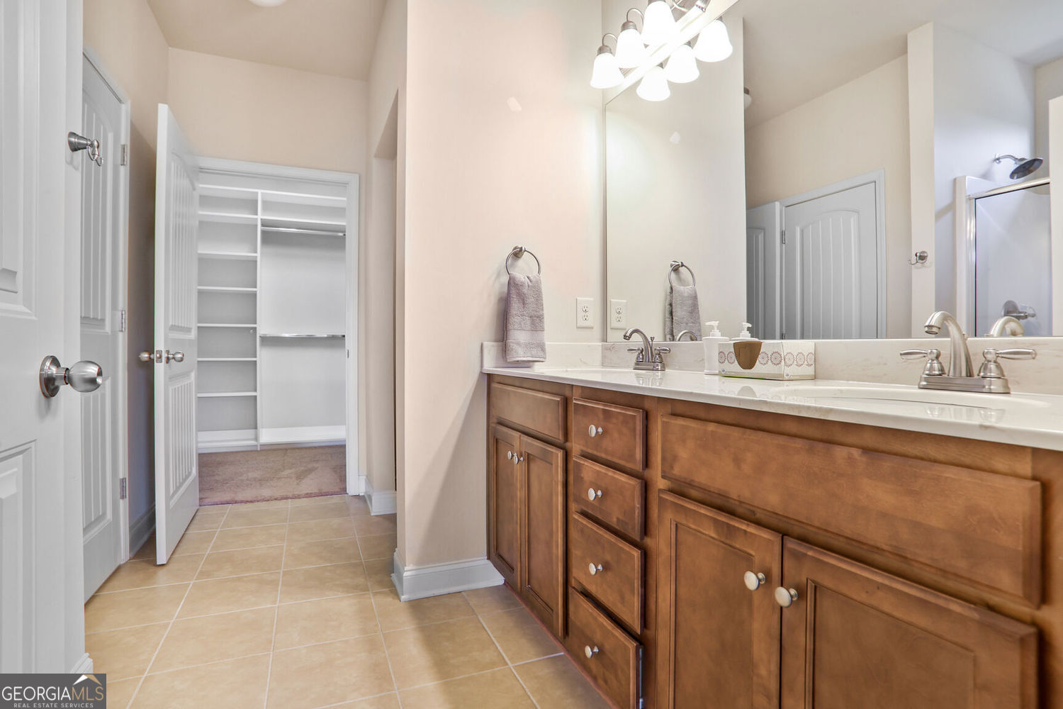 Cumming, Georgia 30040, United States, 3 Bedrooms Bedrooms, ,2 BathroomsBathrooms,Residential,Pending,126513