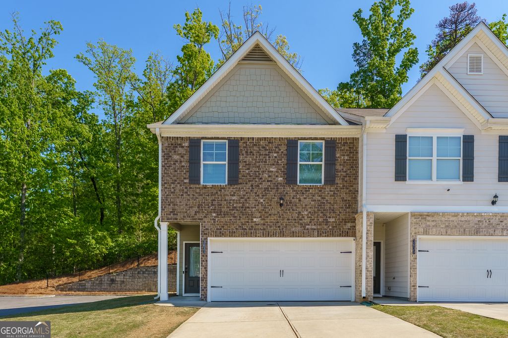 Photo of 3631 Abbey Way, Gainesville, GA 30507 (MLS # 10732256)