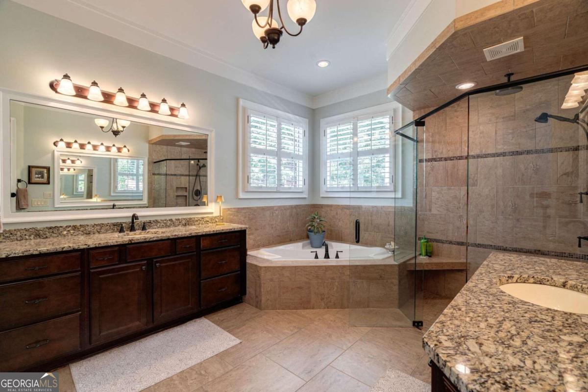 The Georgia Club - Residential