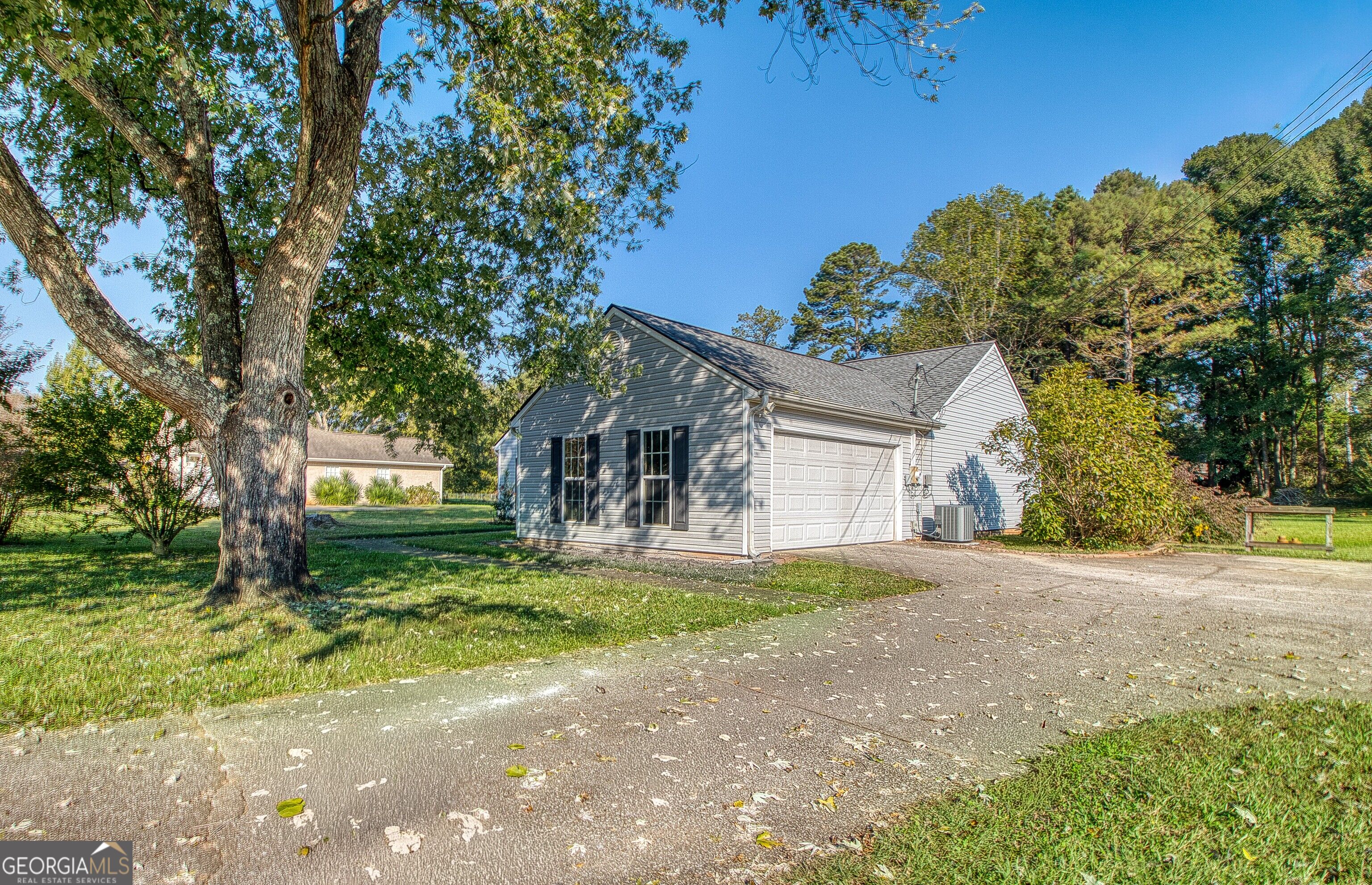 130 Shamrock WAY