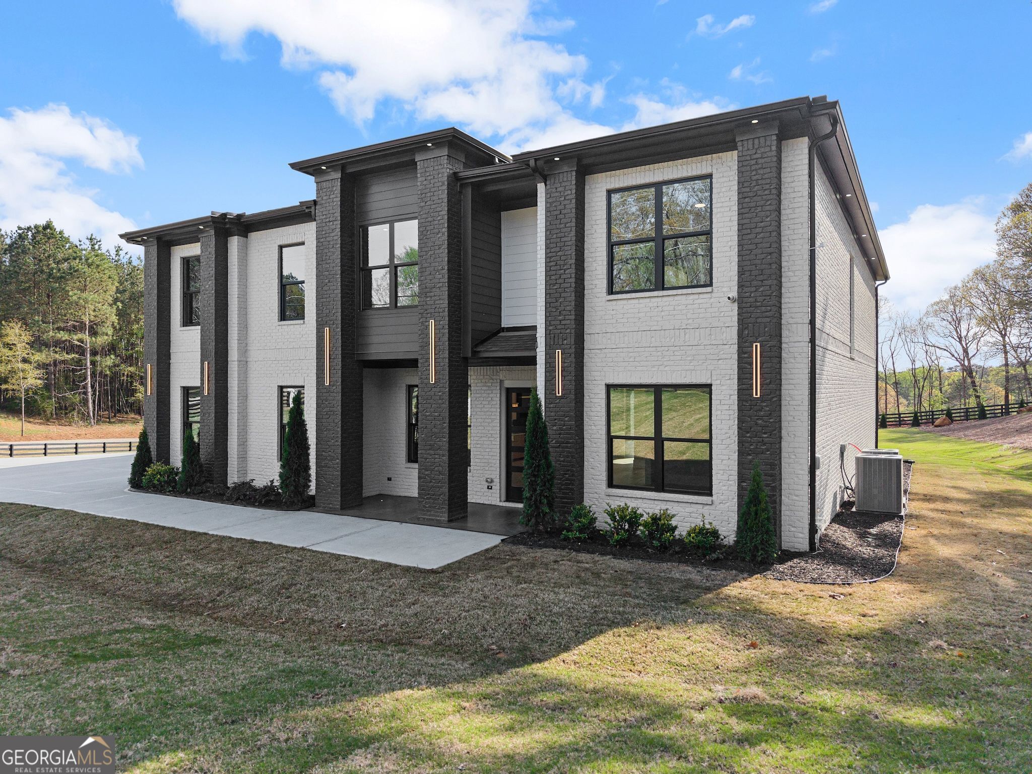 51832003 Homes for Sale