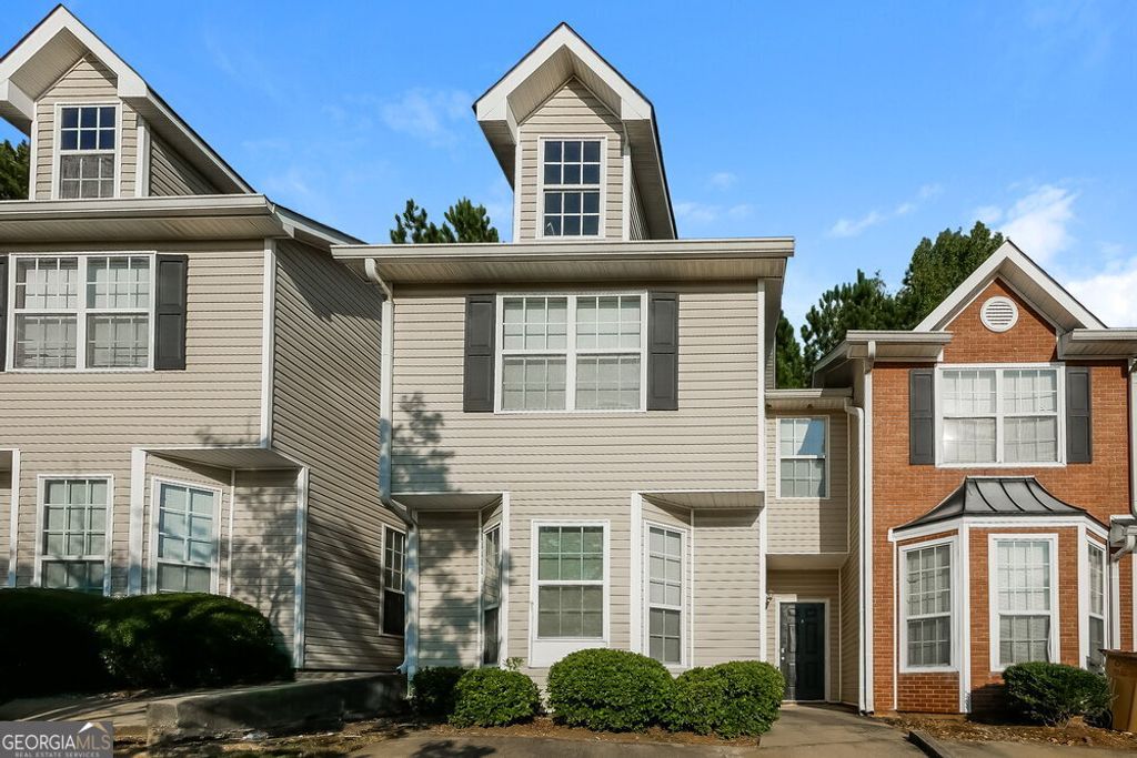 Photo of 7600 Creekside Lane, Riverdale, GA 30296 (MLS # 10671378)