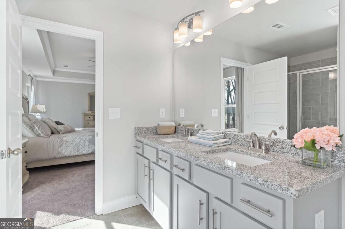 1406 Sunny Valley LN