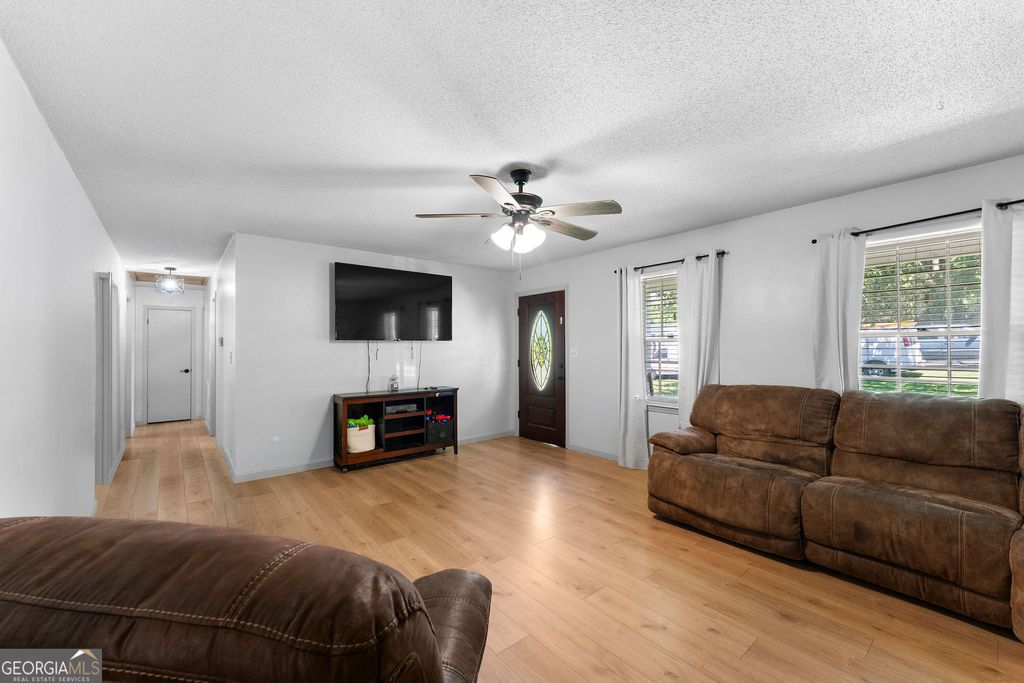 Photo of 565 N Marble Street, Rockmart, GA 30153 (MLS # 10767145)