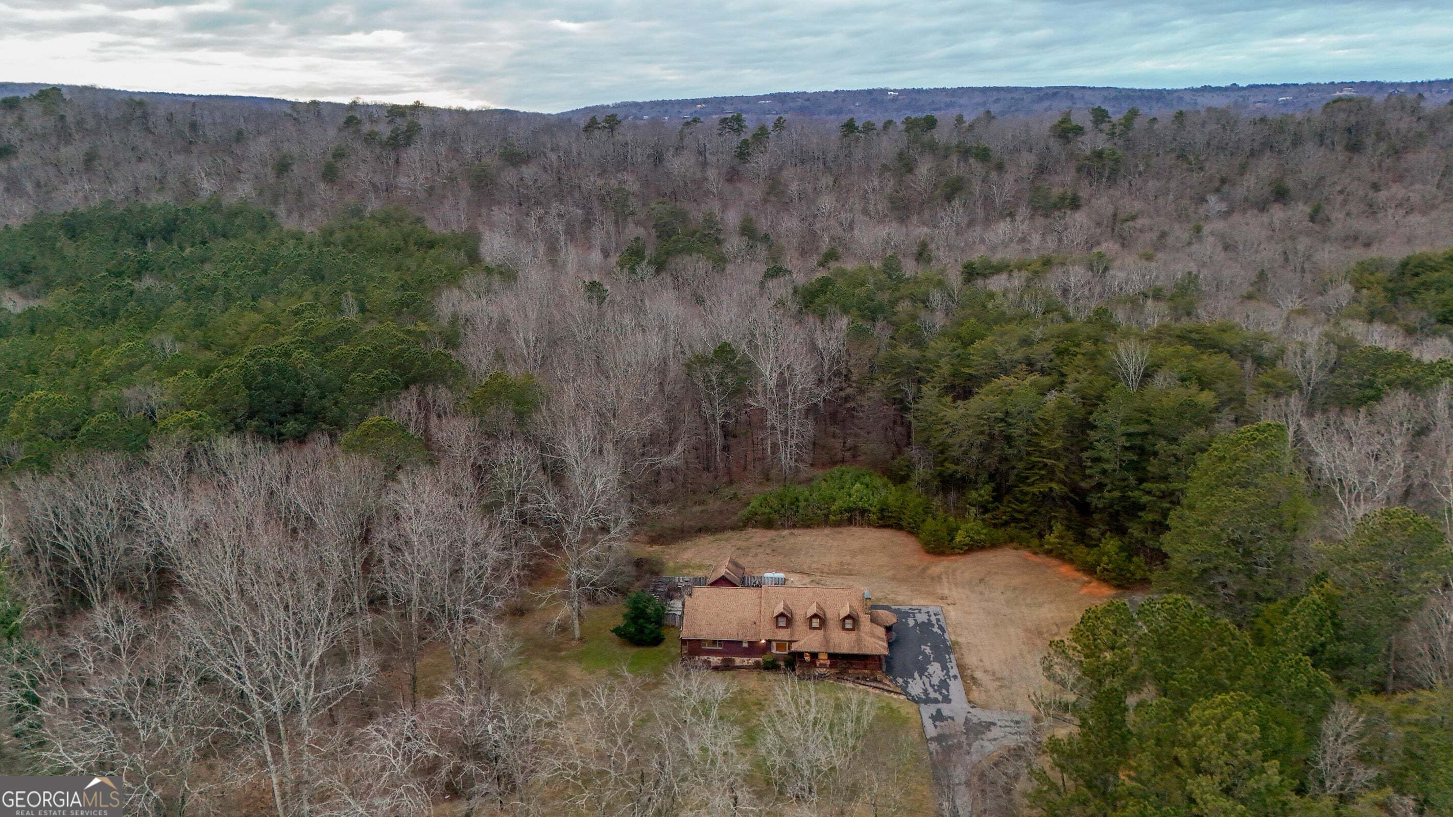 446 Jamestown RD