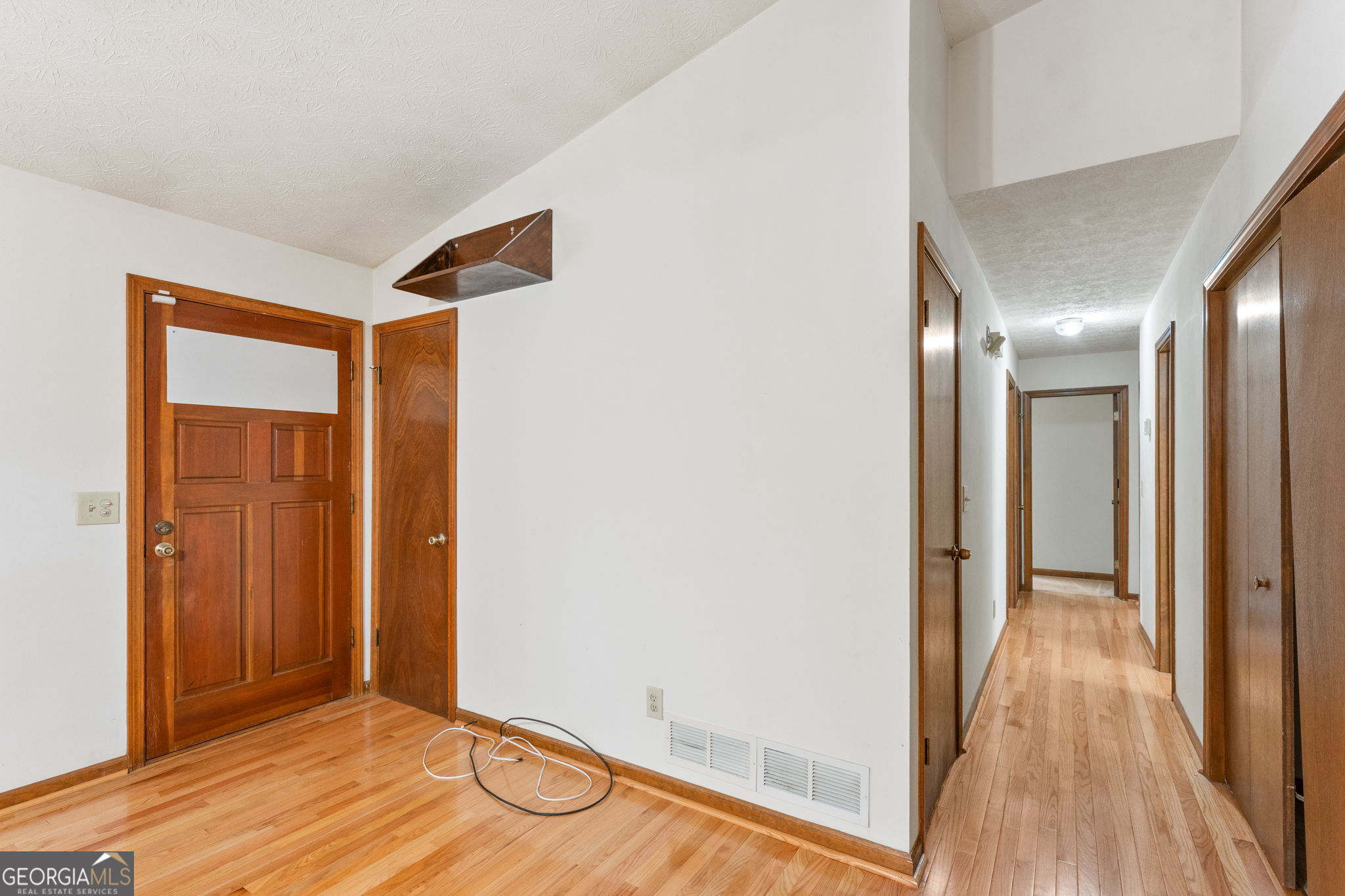 2750 Old Ivy CT