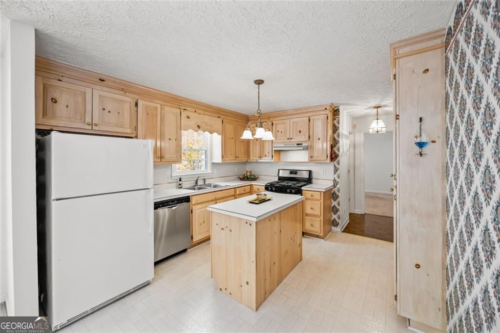 Laurel Lake - Residential