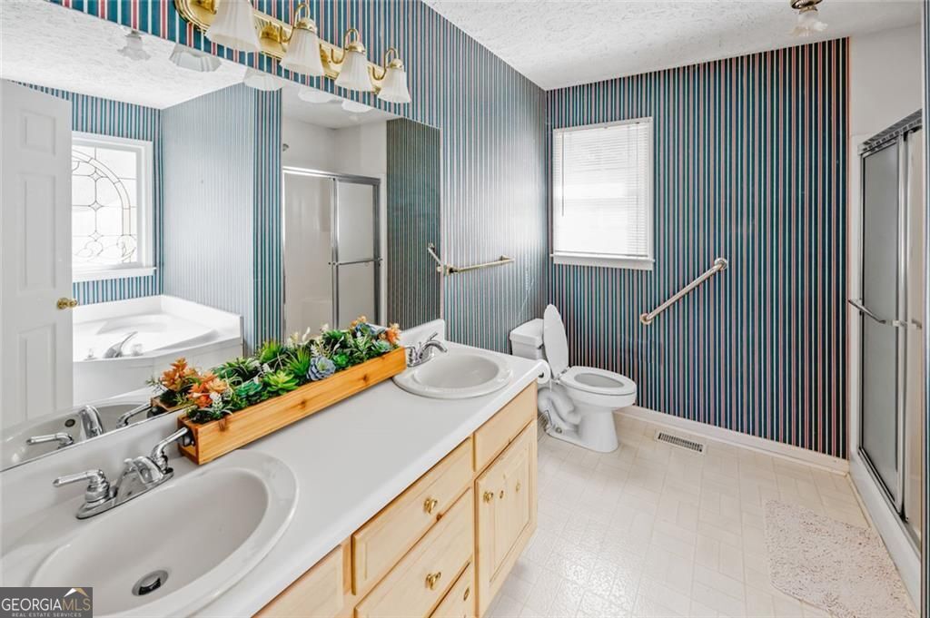 Laurel Lake - Residential