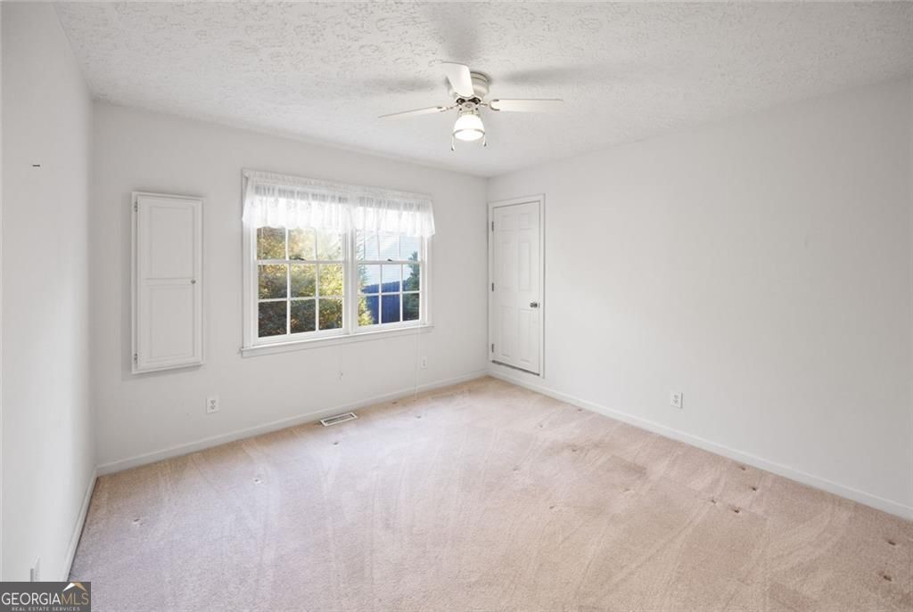 Laurel Lake - Residential