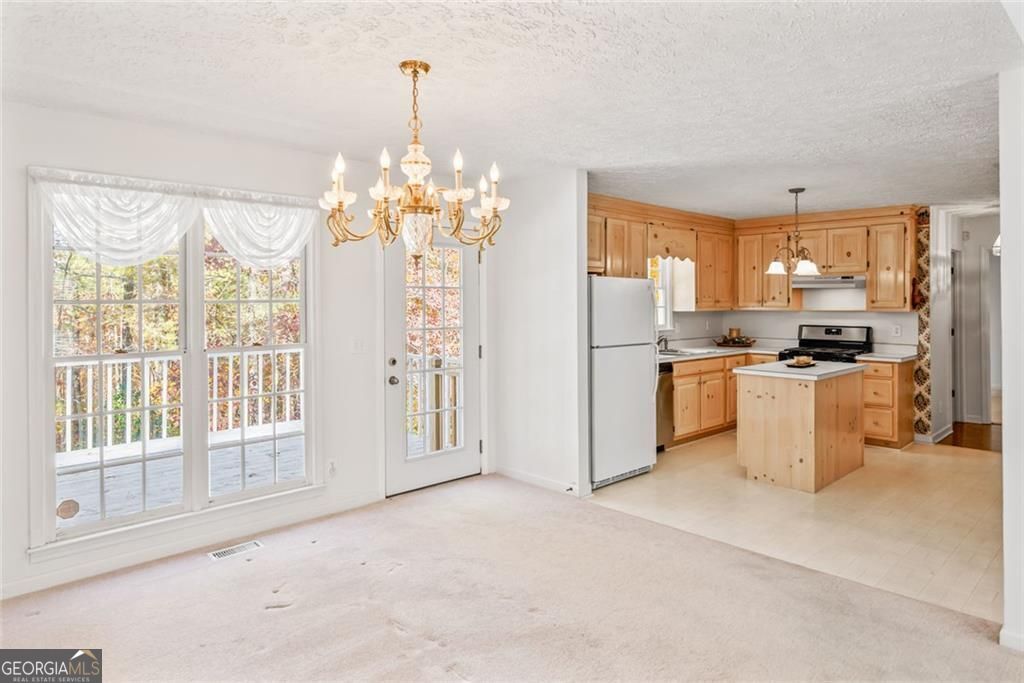 Laurel Lake - Residential