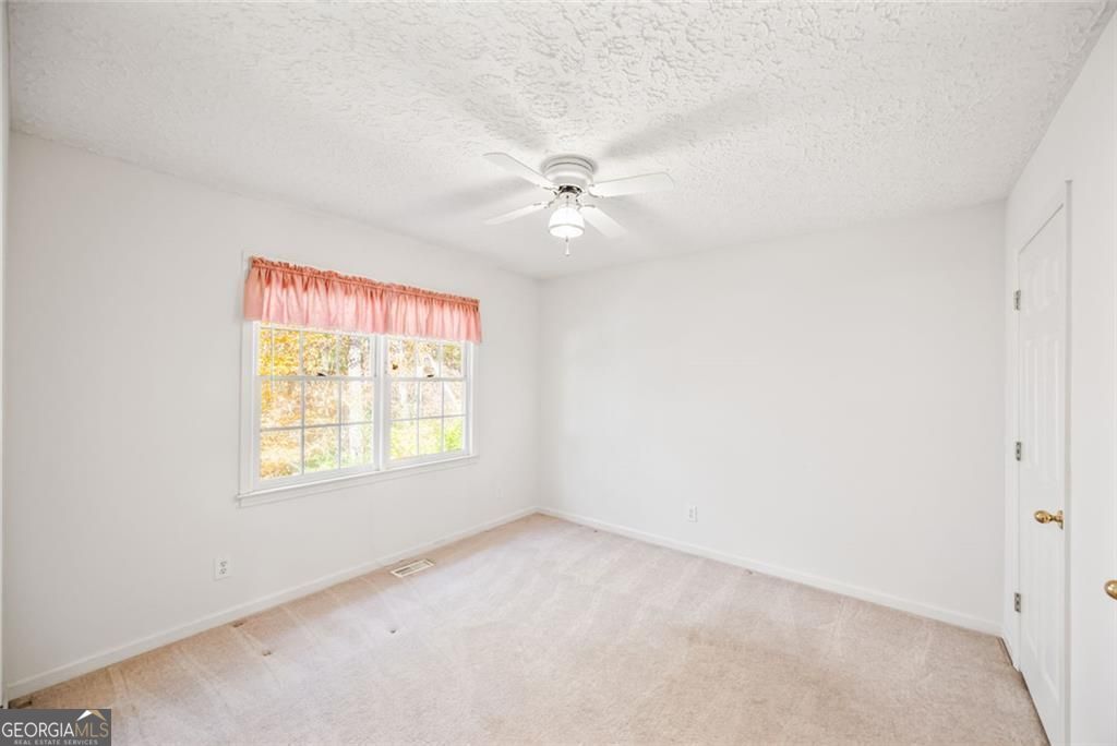 Laurel Lake - Residential