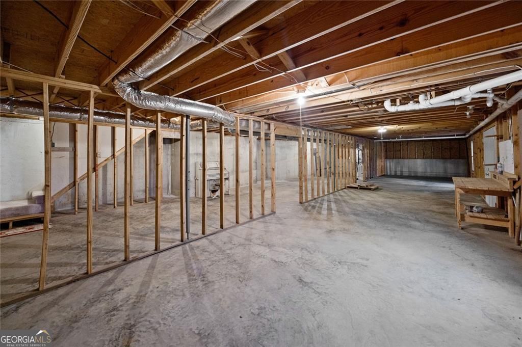 Laurel Lake - Residential