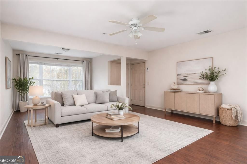 Photo of 804 madison Lane SE, Smyrna, GA 30080 (MLS # 10720550)