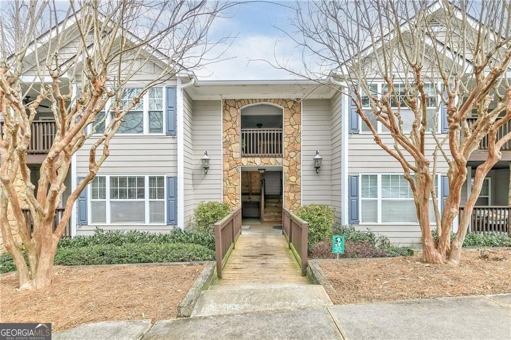 Photo of 804 madison Lane SE, Smyrna, GA 30080 (MLS # 10720550)