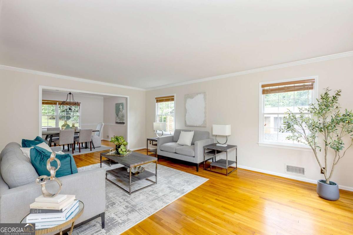 2211 Brendon DR